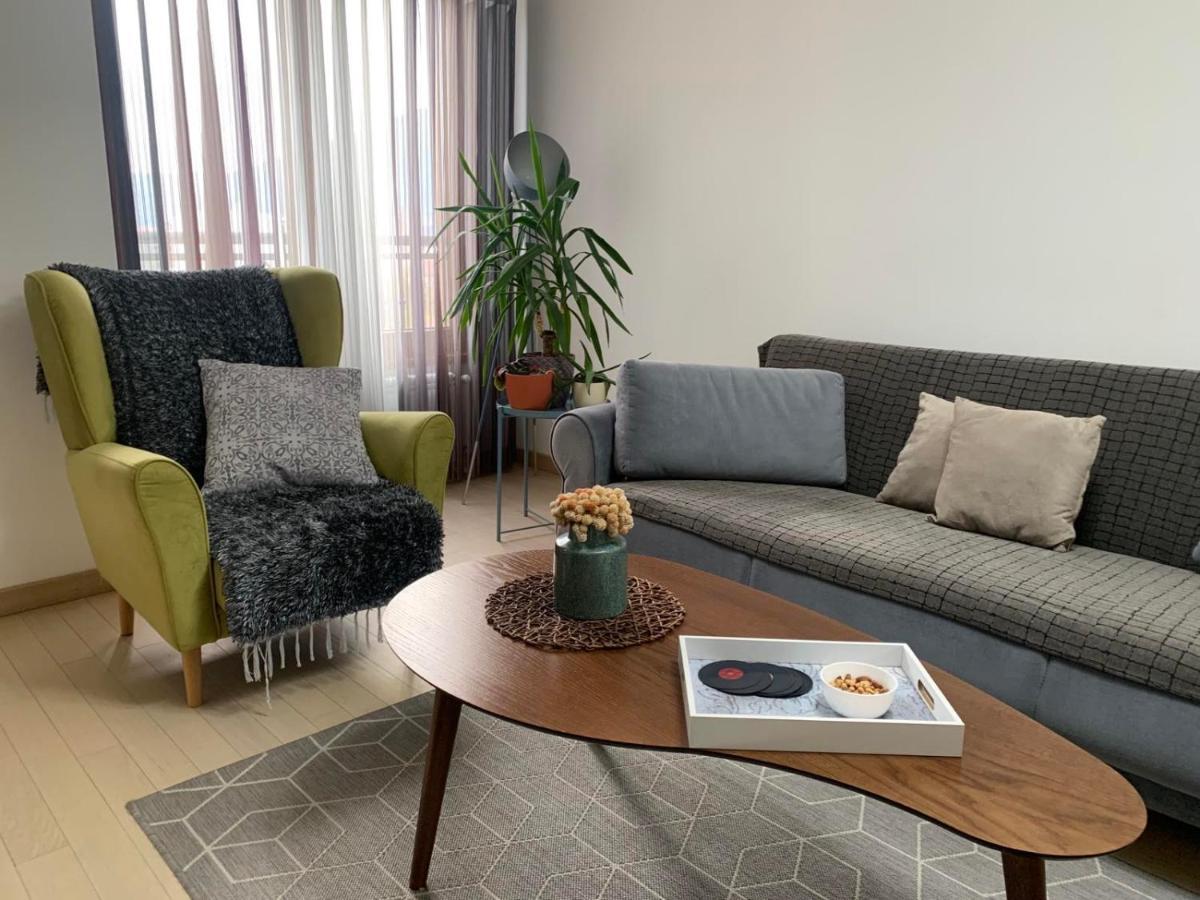 Modern Flatiron Apartment, Skopje Center Ngoại thất bức ảnh