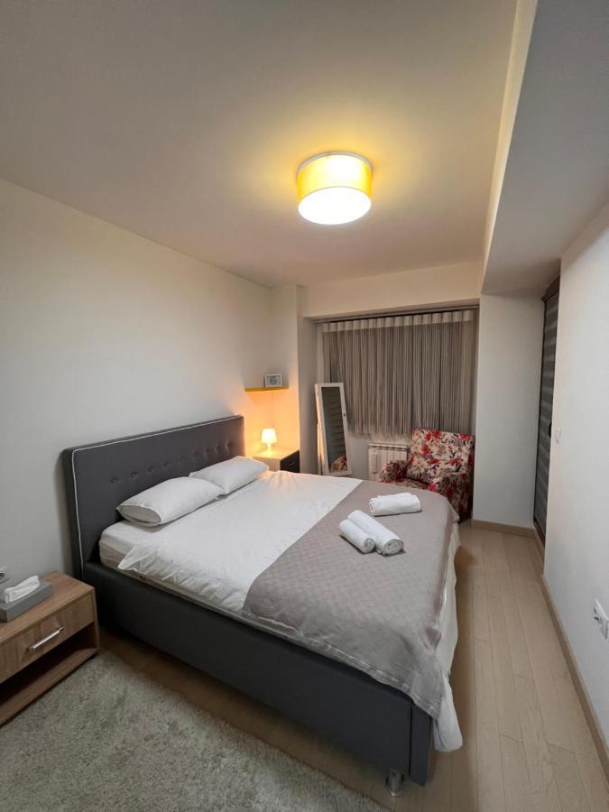 Modern Flatiron Apartment, Skopje Center Ngoại thất bức ảnh