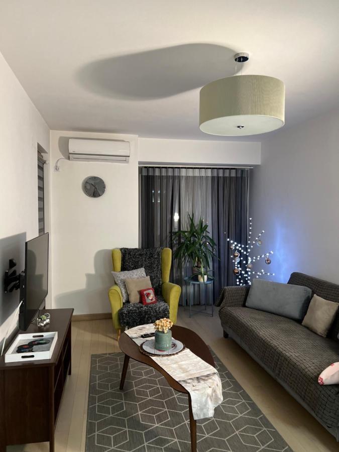 Modern Flatiron Apartment, Skopje Center Ngoại thất bức ảnh