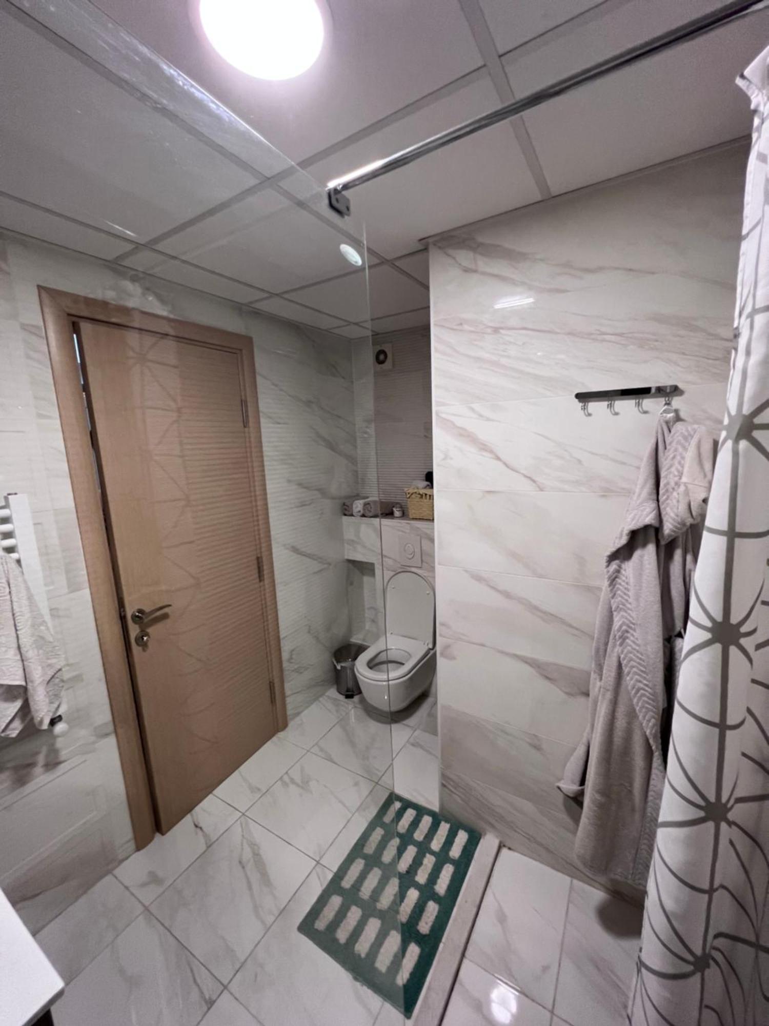 Modern Flatiron Apartment, Skopje Center Ngoại thất bức ảnh